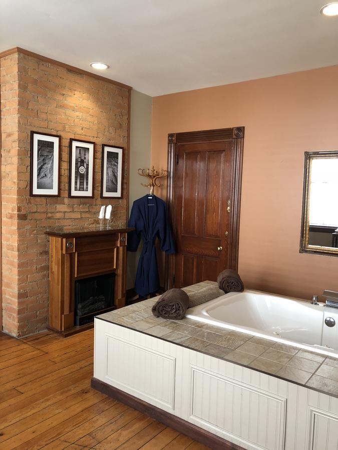 Weller Haus Bed, Breakfast & Event Center Bed & Breakfast Bellevue Exterior photo